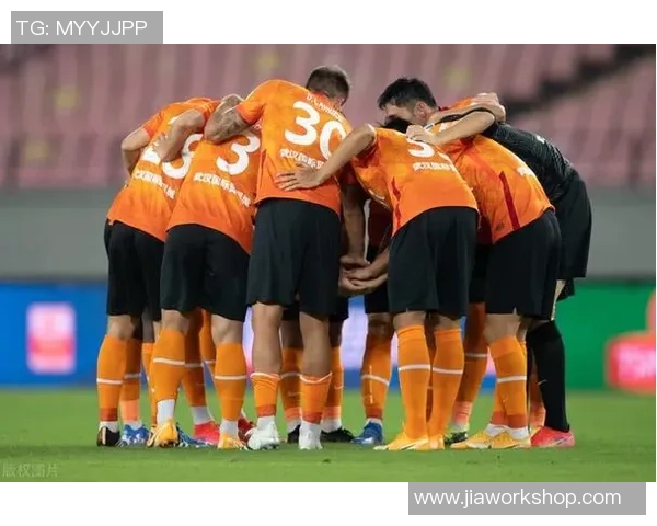 武汉飞盘队战术深度解析与其他队伍的对比分析