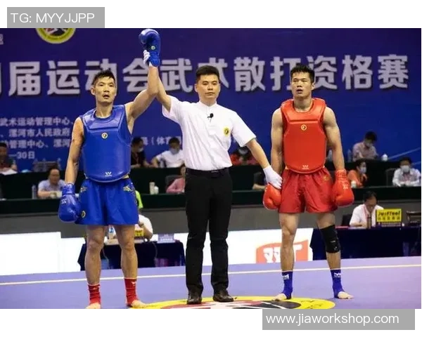 重庆足球队战术创新引领潮流成就新高峰