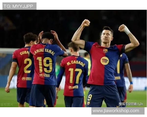 巴萨足球明星赛盛大开启球迷狂欢共庆足球盛事 巴萨足球明星赛盛大开启球迷狂欢共庆足球盛事